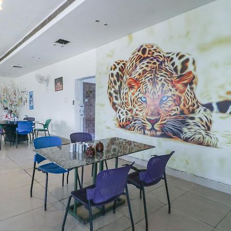 Hotel O Mg Mehak Garden Darbi Luaran gambar