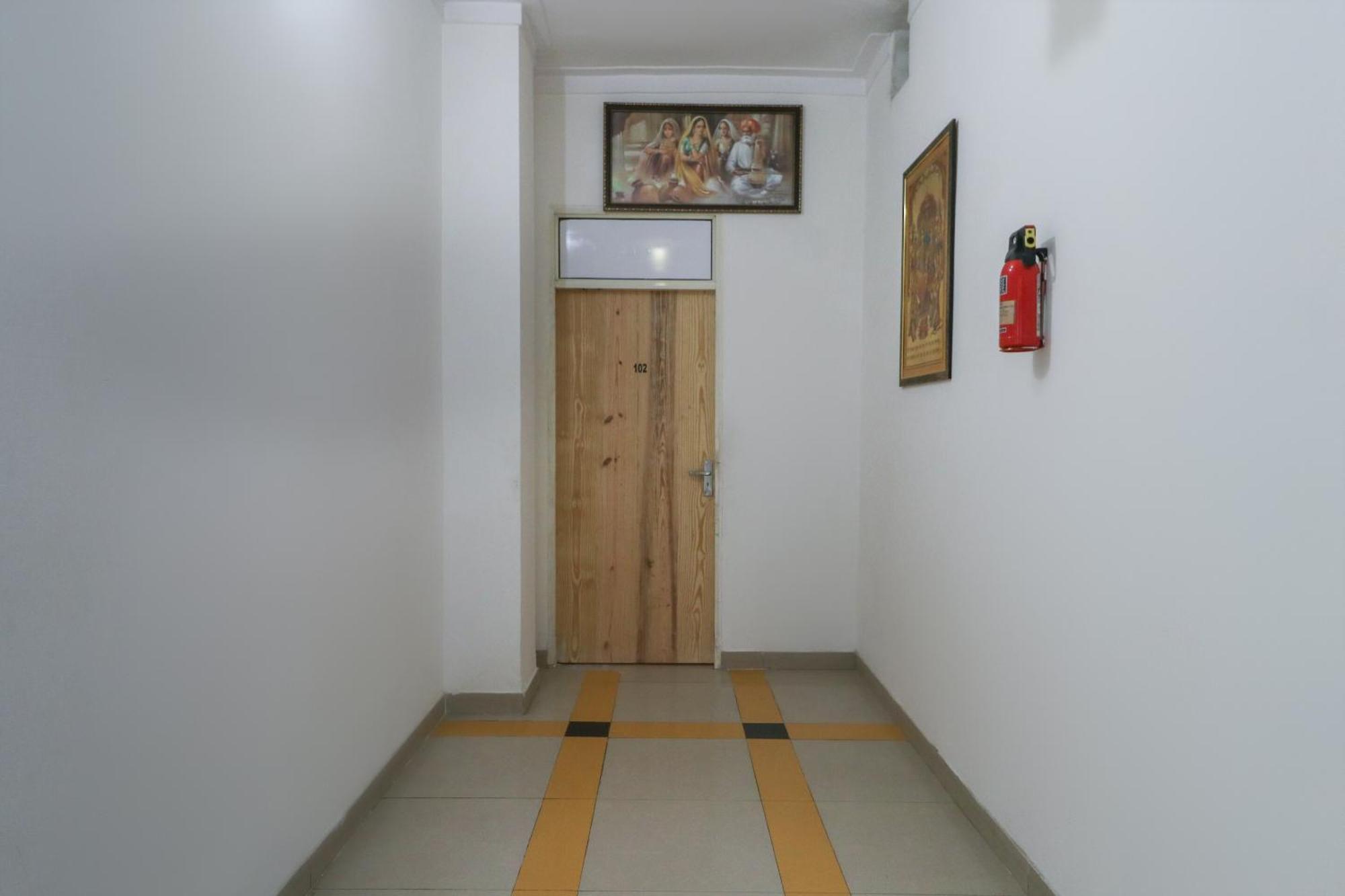 Hotel O Mg Mehak Garden Darbi Luaran gambar
